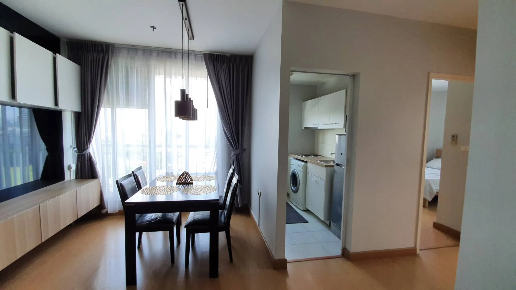 Property photos for Life Sukhumvit 65