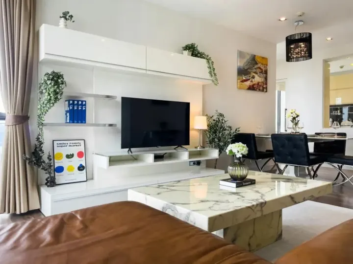 Property photos for The Room Sukhumvit 62