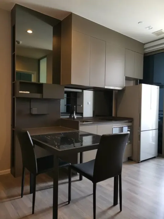 Property photos for The Room Sukhumvit 69