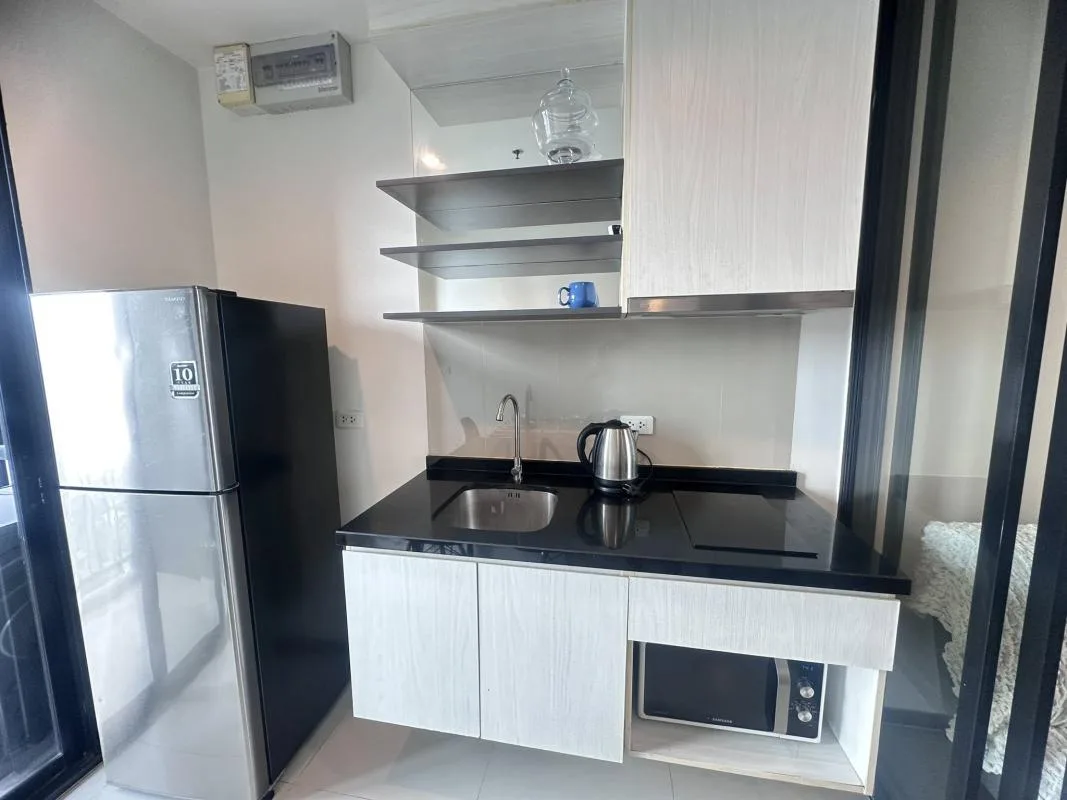 Property photos for The Base Park East Sukhumvit 77
