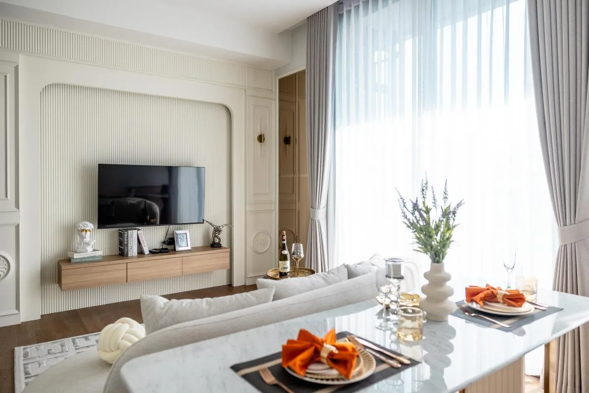 Property photos for Muniq Langsuan