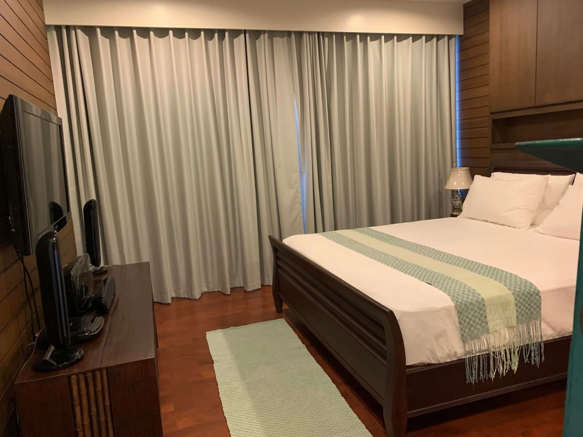 Property photos for Baan Siri 24