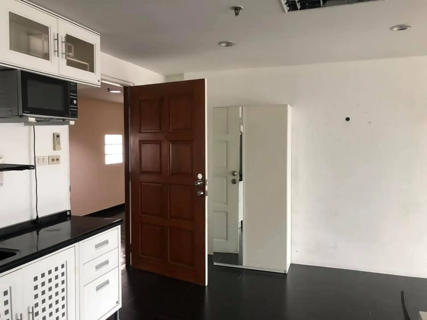 Property photos for Sukhumvit Suite