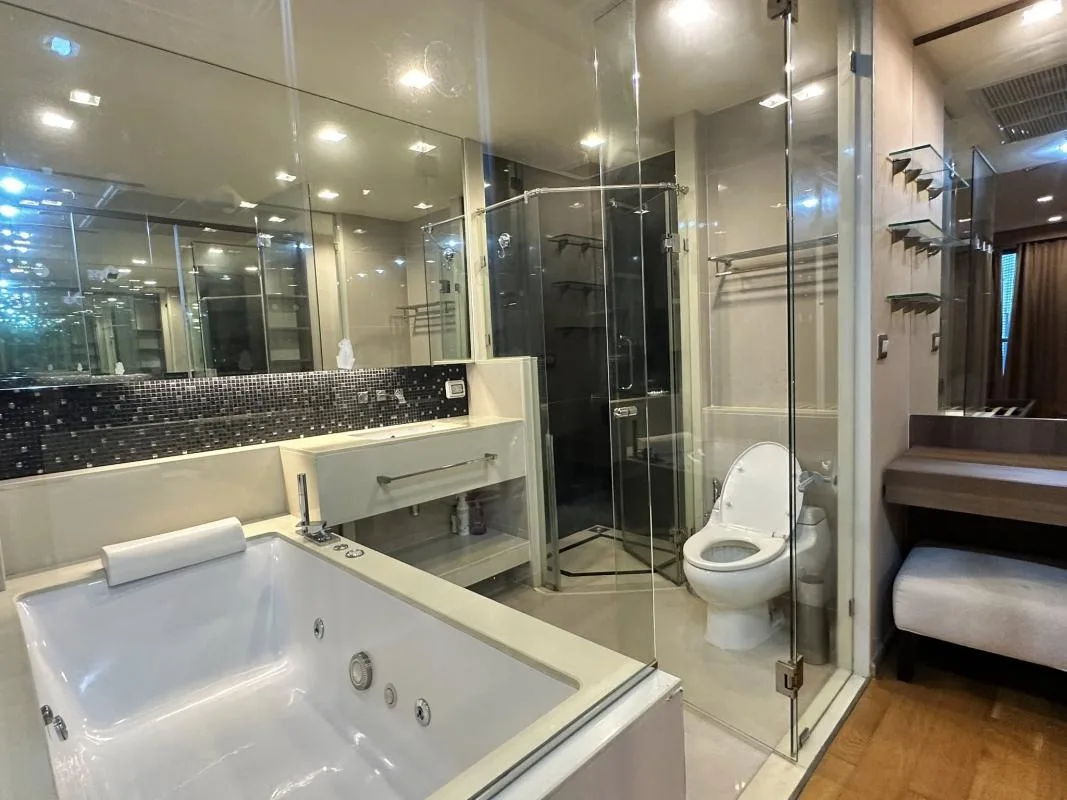 Property photos for The Address Sathorn