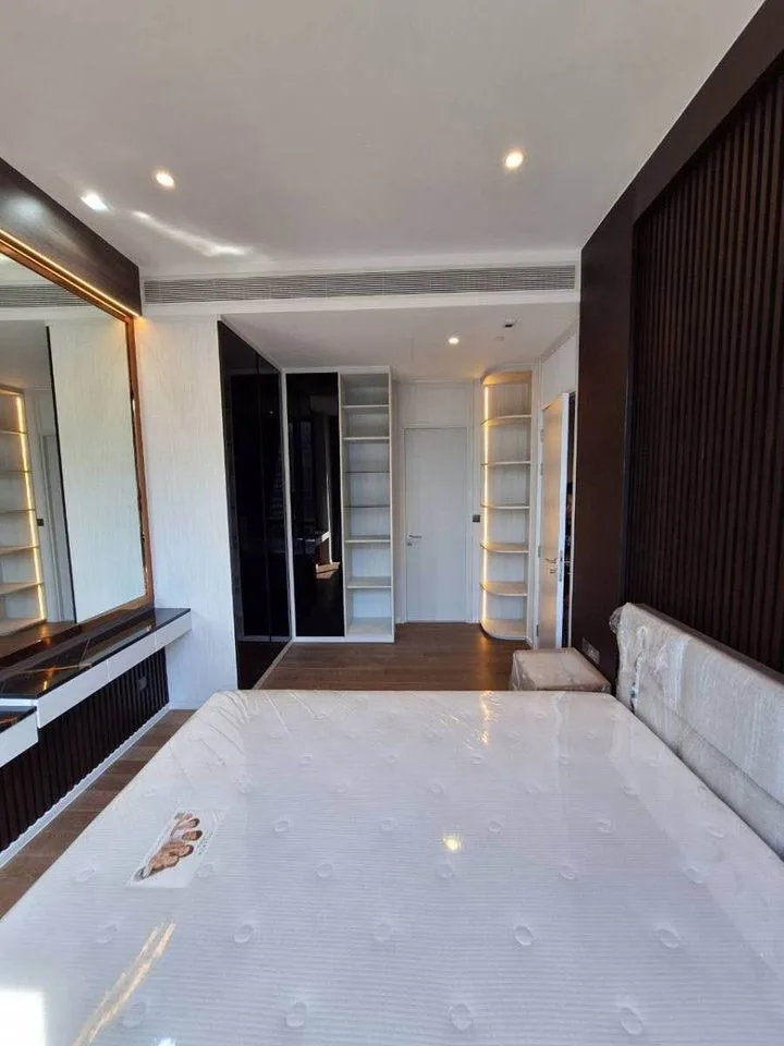 Property photos for Muniq Langsuan