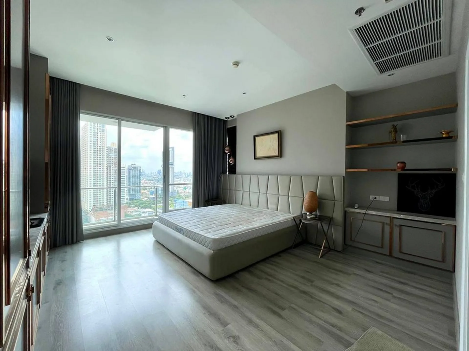 Property photos for Centric Sathorn - Saint Louis