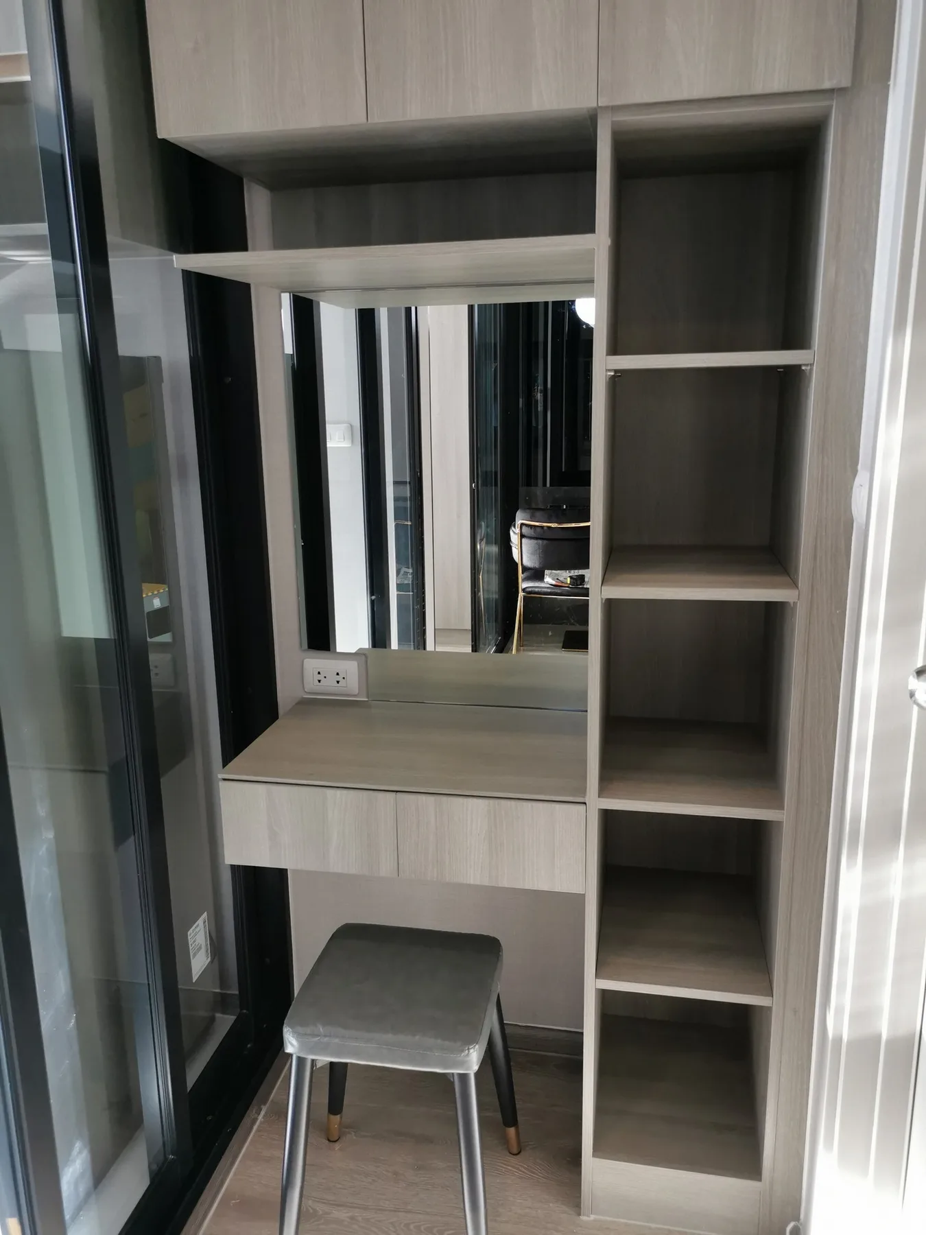 Property photos for Knightsbridge Prime Onnut