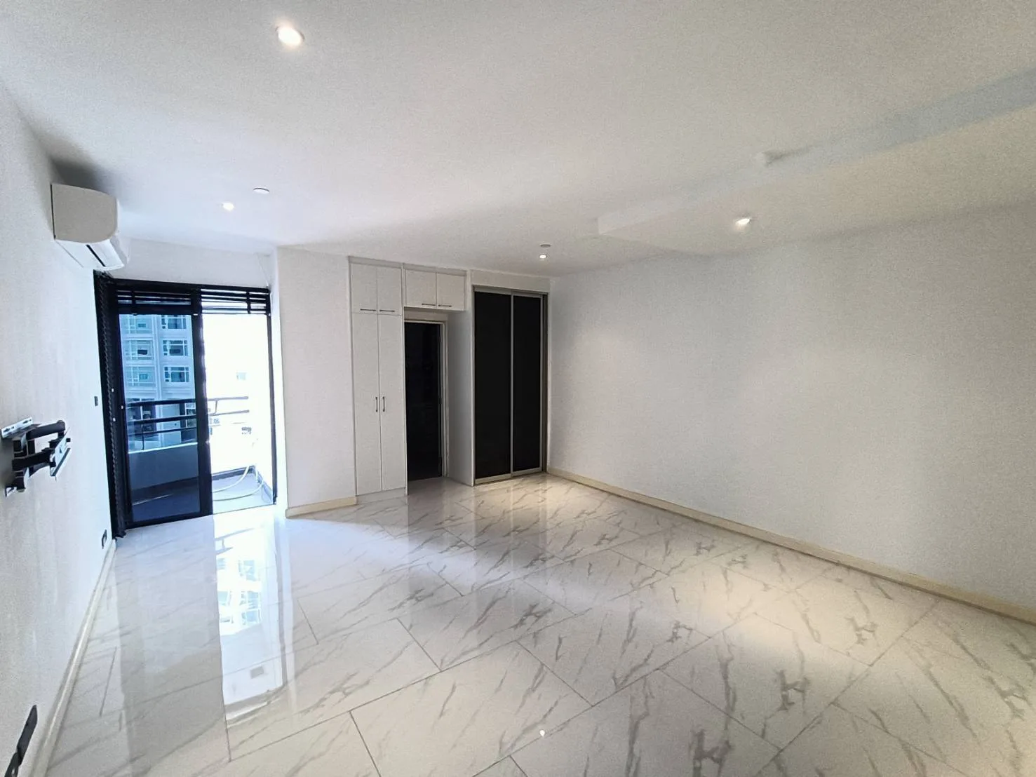 Property photos for Moon Tower