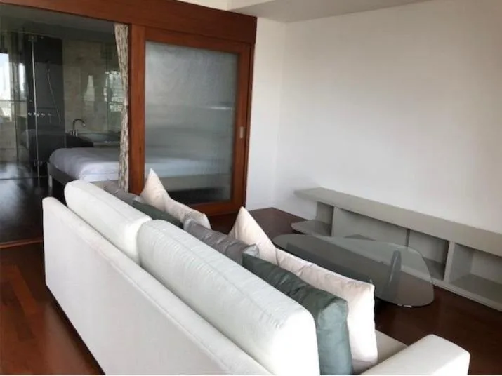 Property photos for Hansar Rajdamri