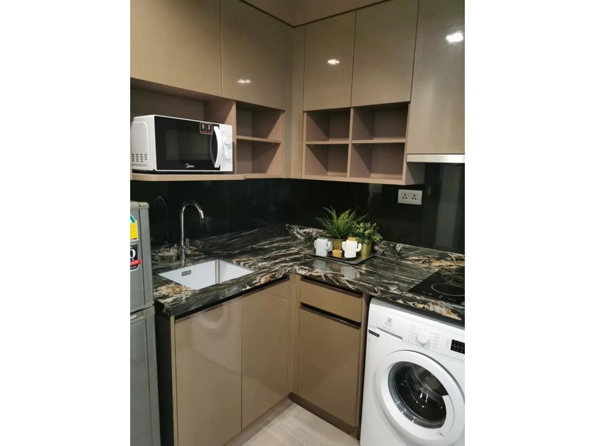 Property photos for Ideo Q Victory