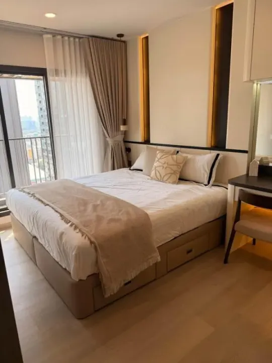 Property photos for Aspire Onnut Station