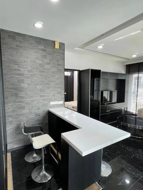 Property photos for Noble Remix