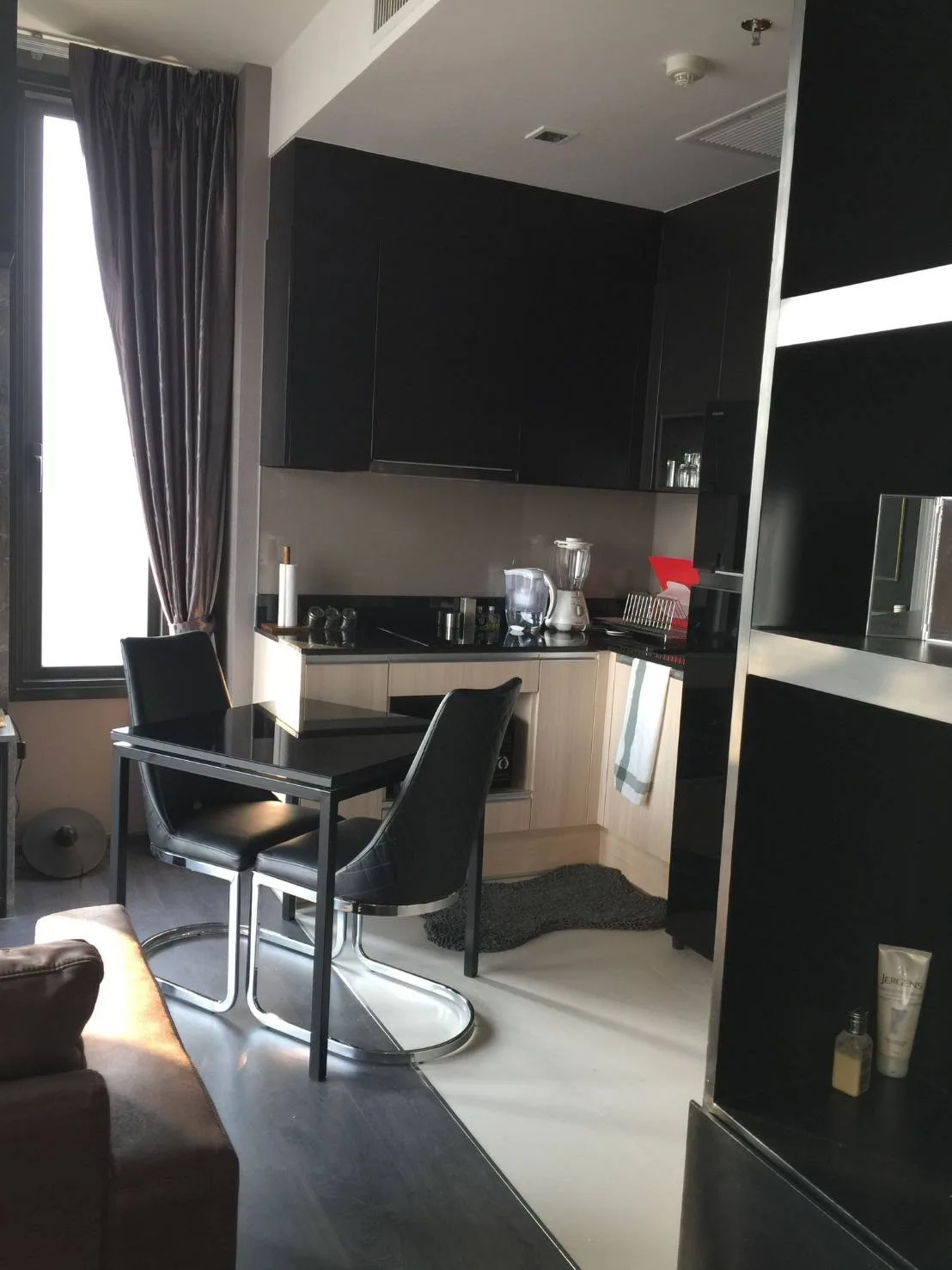 Property photos for Edge Sukhumvit 23