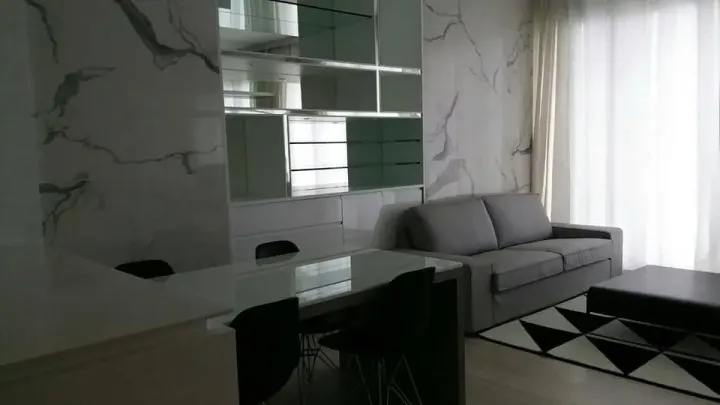 Property photos for 185 Rajadamri