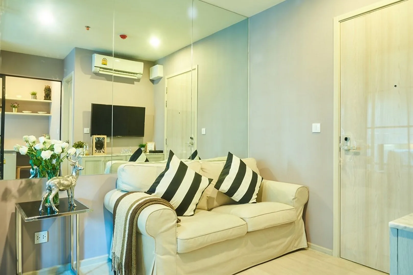 Property photos for Life Asoke