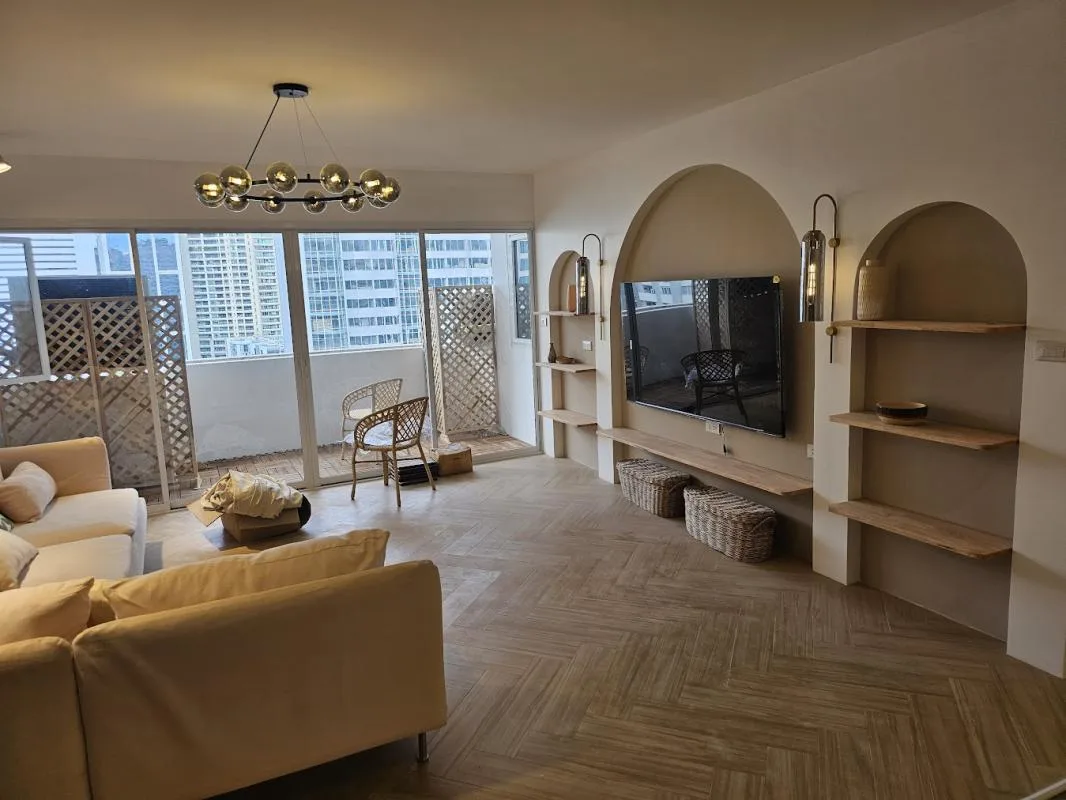 Property photos for Windsor Tower