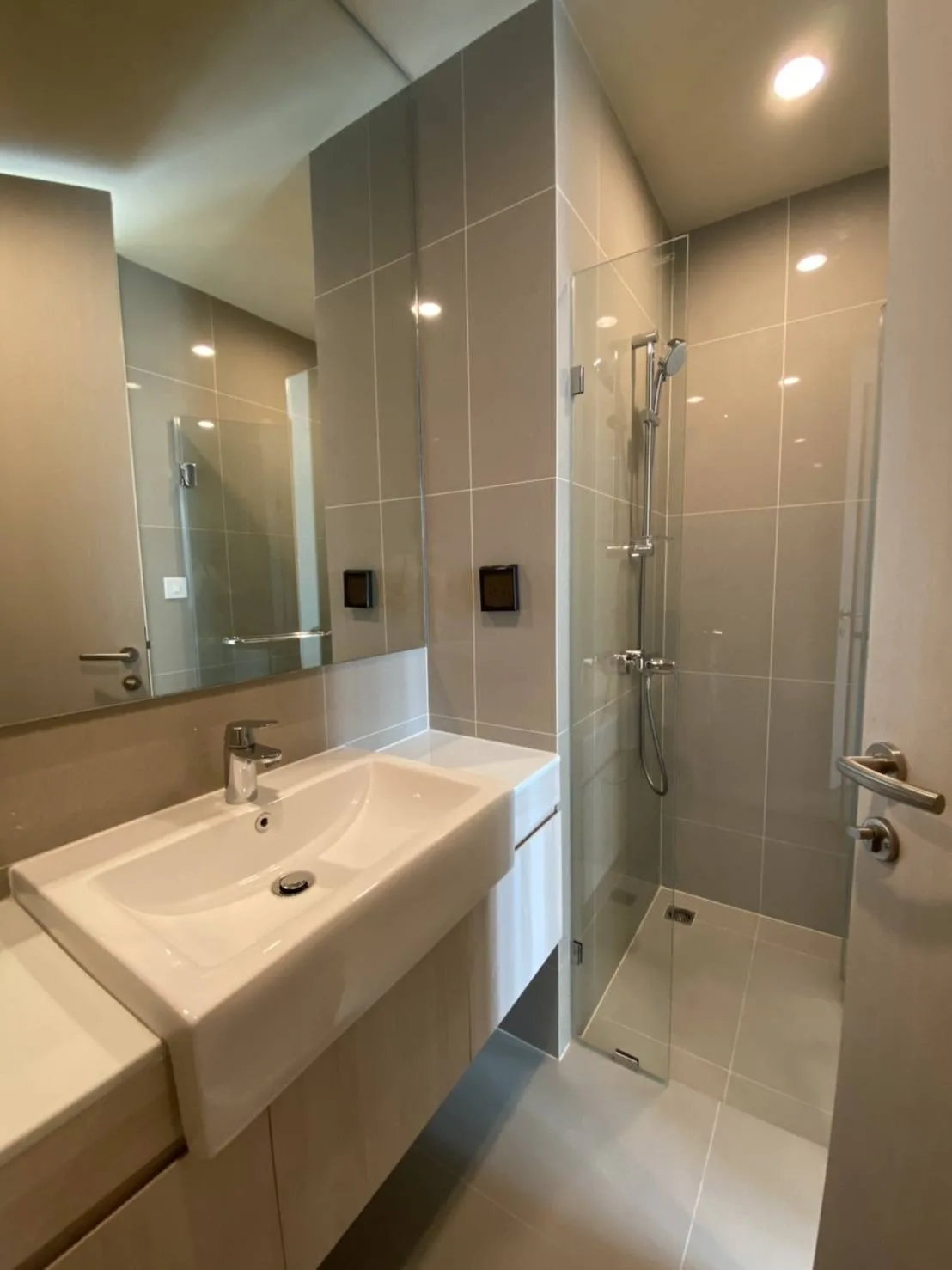 Property photos for Noble Recole