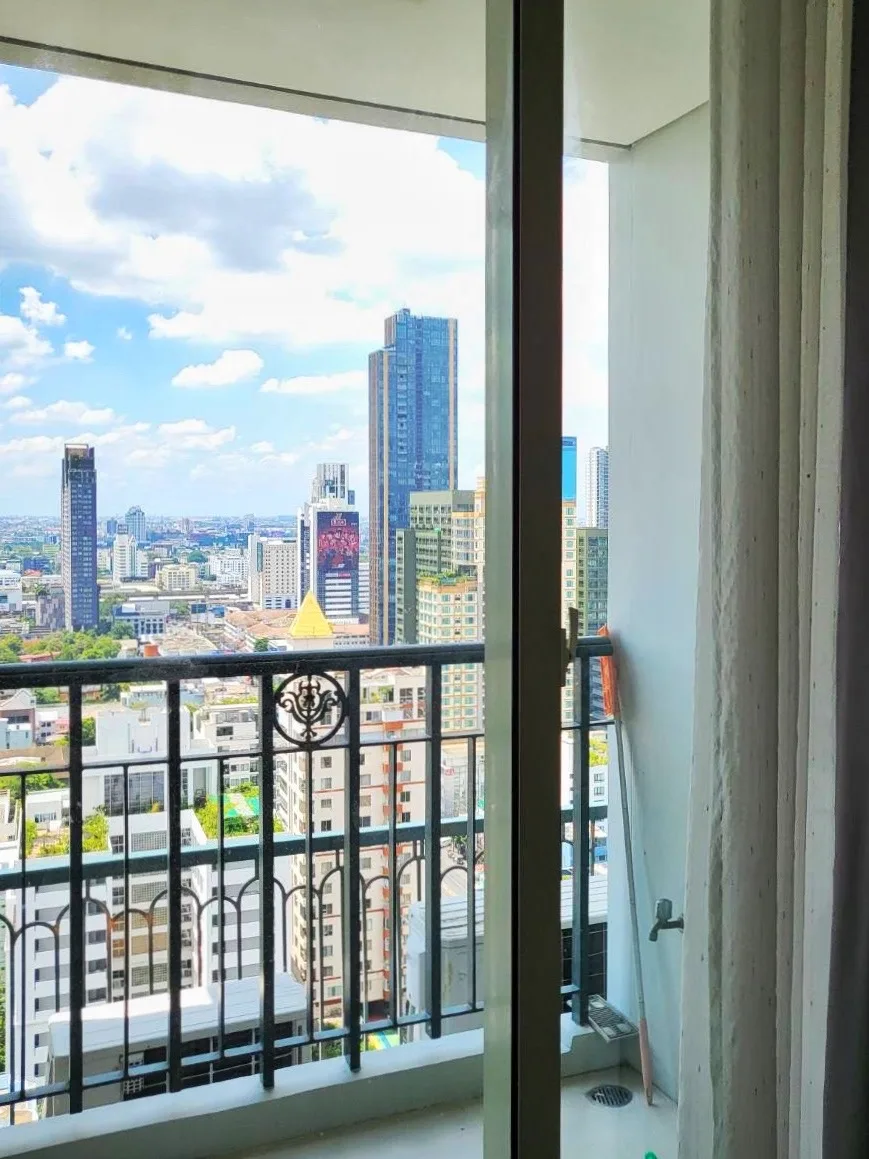 Property photos for Ivy Thonglor