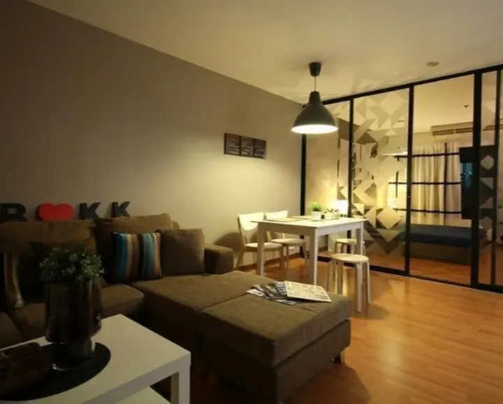 Property photos for Baan Ploenchit