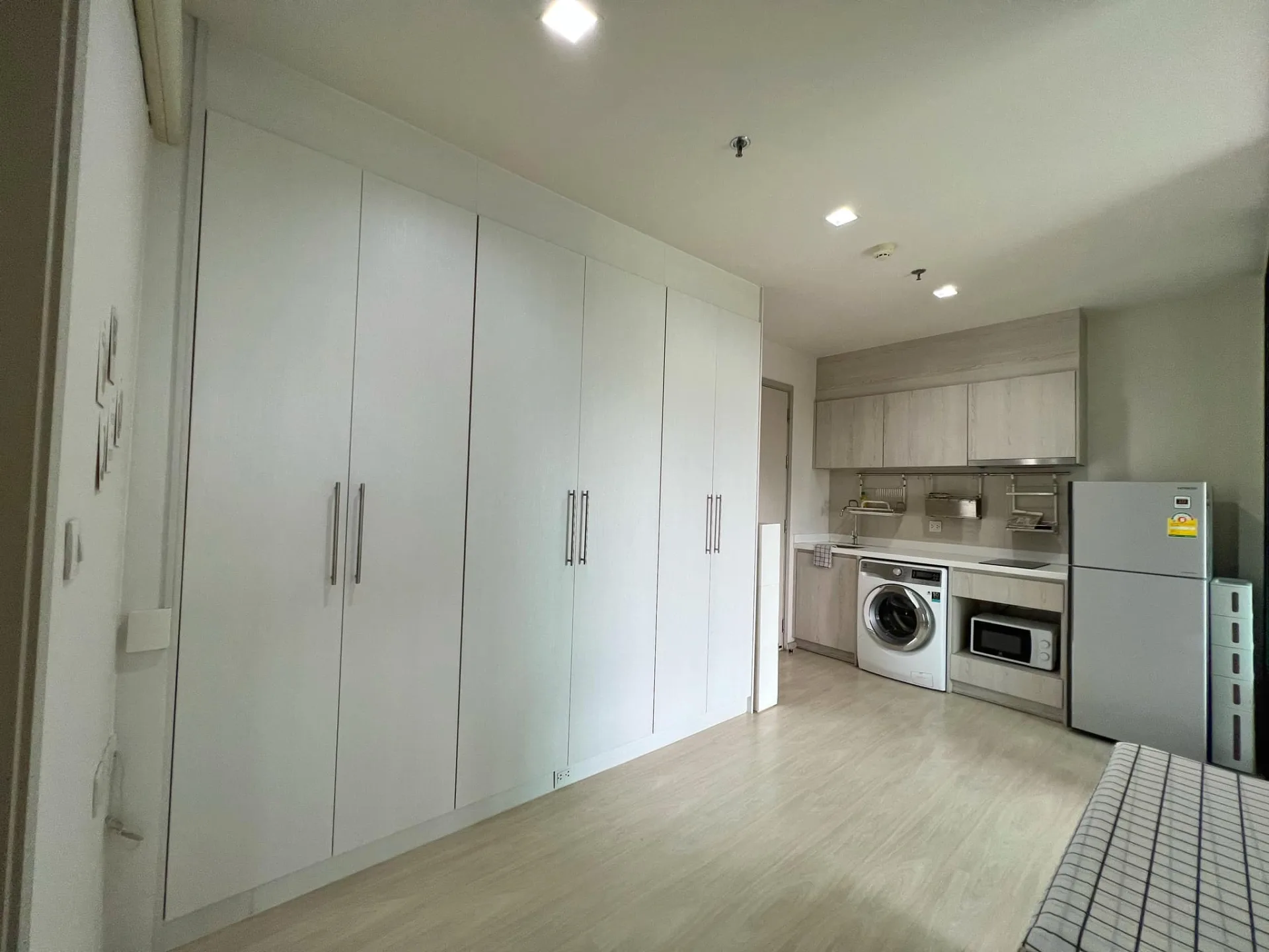 Property photos for Life Sukhumvit 48