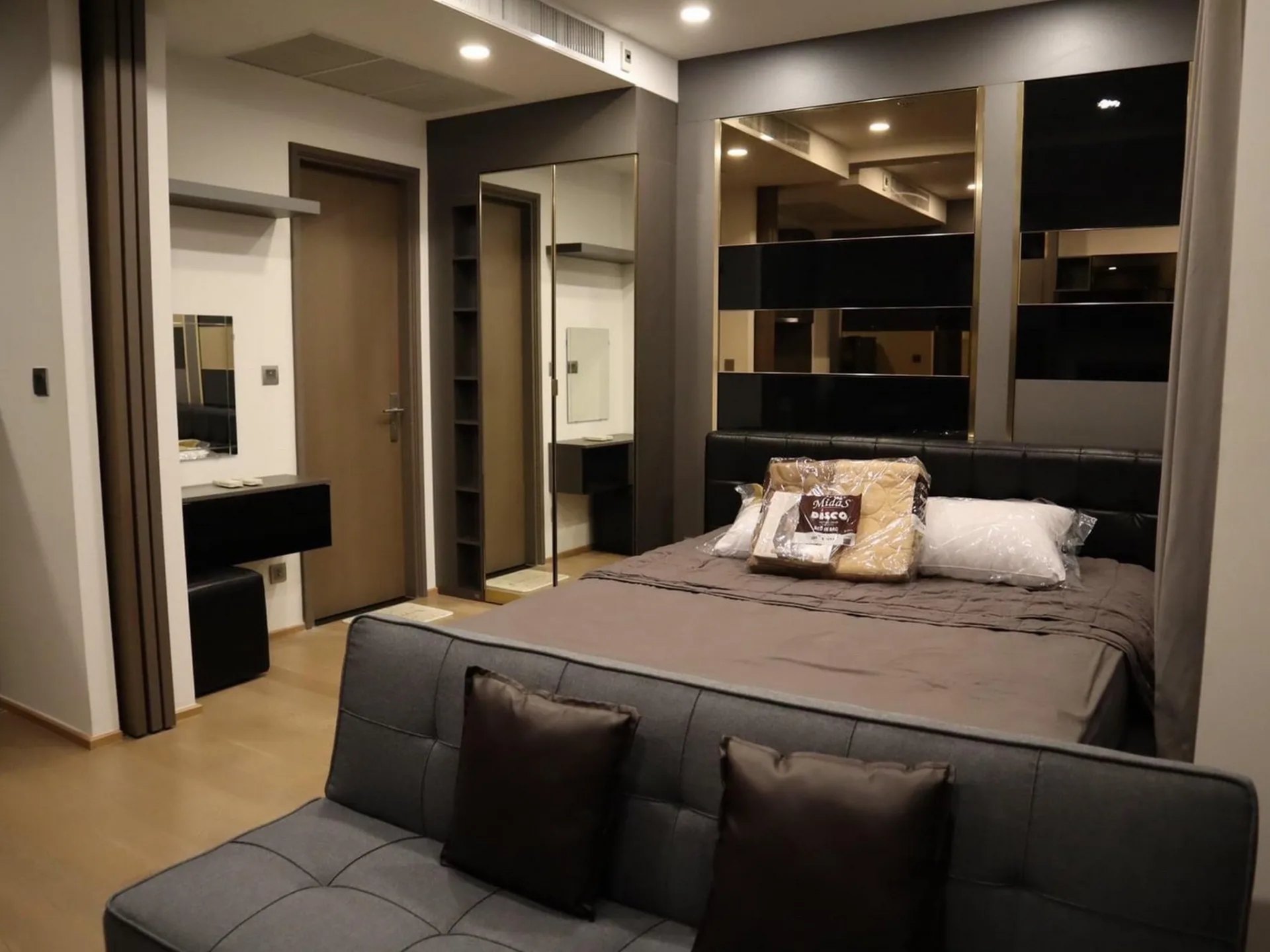 Property photos for Ashton Chula - Silom