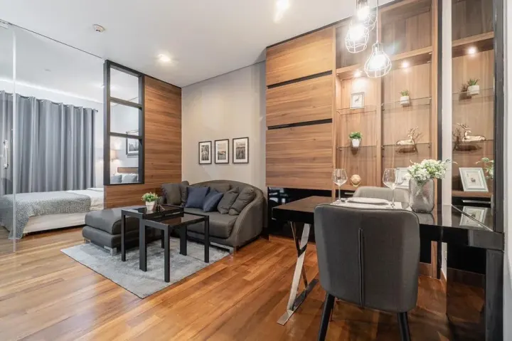 Property photos for Ivy Thonglor