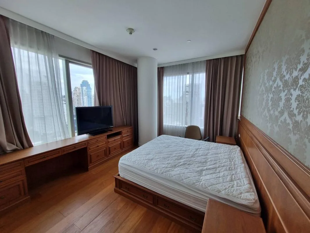 Property photos for 185 Rajadamri