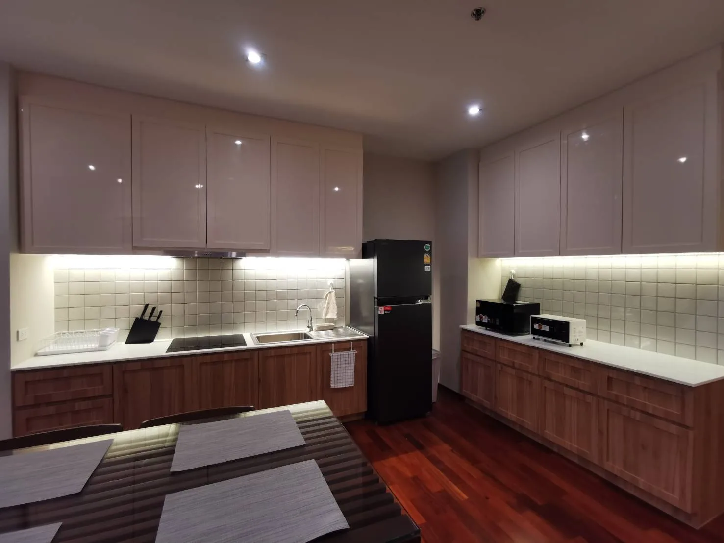 Property photos for Noble Ora