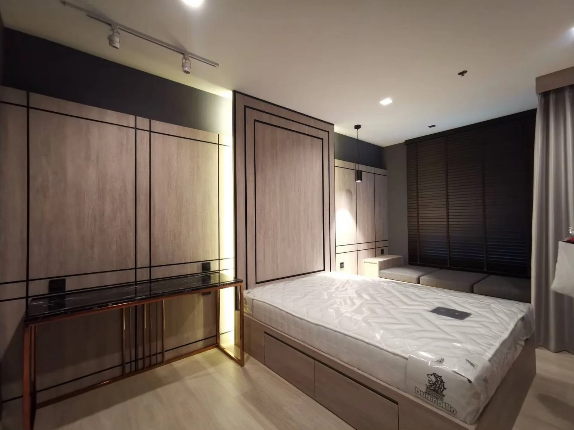 Property photos for Life One Wireless