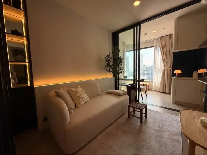 Property photos for Aspire Onnut Station