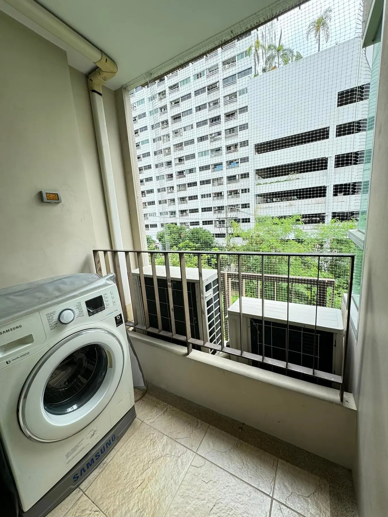 Property photos for The Clover Thonglor