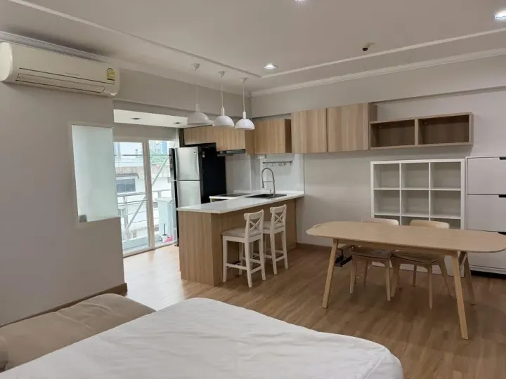 Property photos for Flawless Sathorn Residence