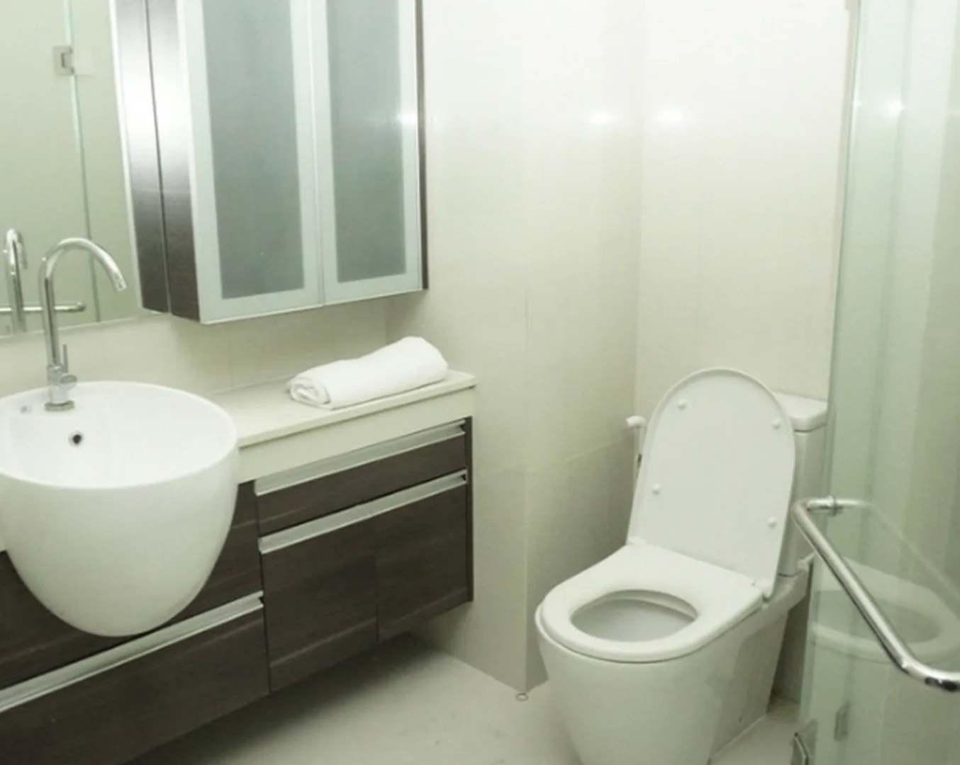 Property photos for Sky Walk Condominium