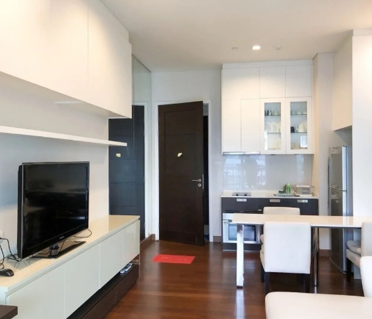Property photos for Ivy Thonglor