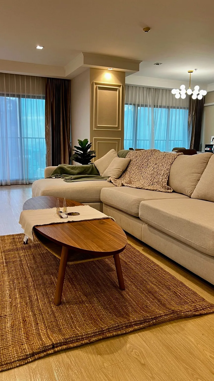Property photos for Noble Remix