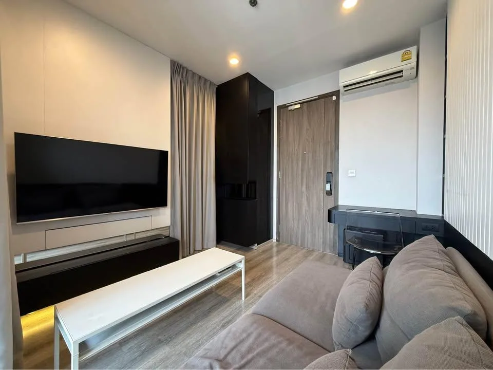 Property photos for Ideo Mobi Asoke