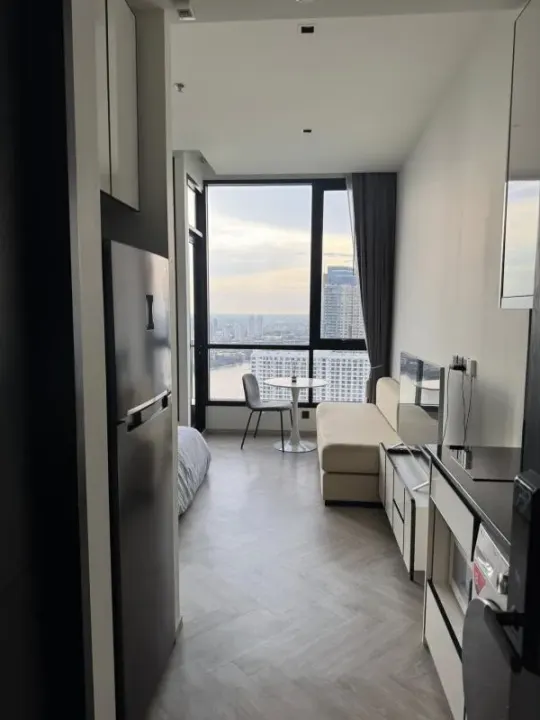 Property photos for Chapter Charoennakhorn-riverside