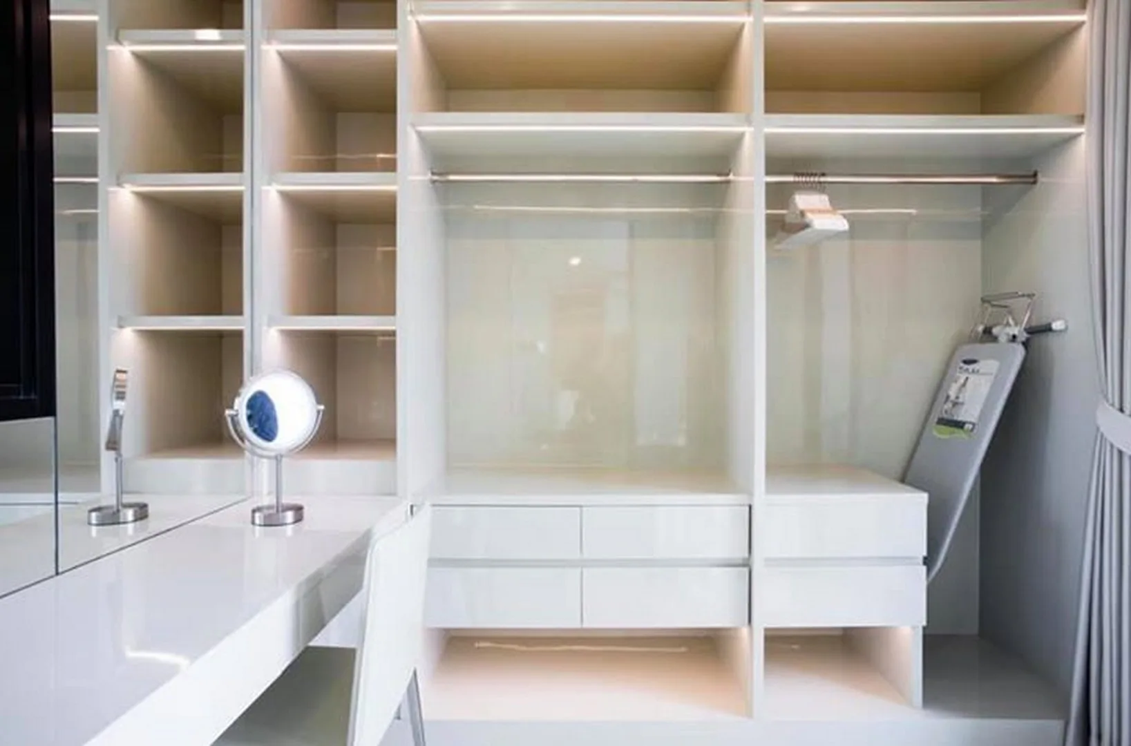 Property photos for Life Asoke