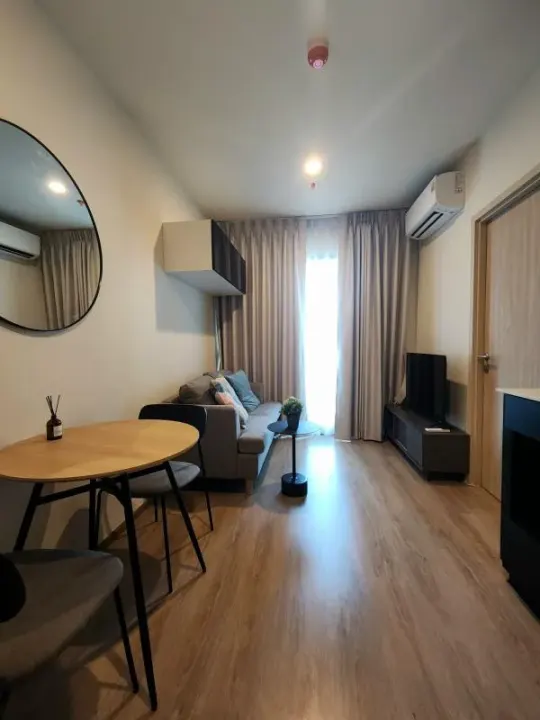 Property photos for Nue District R9