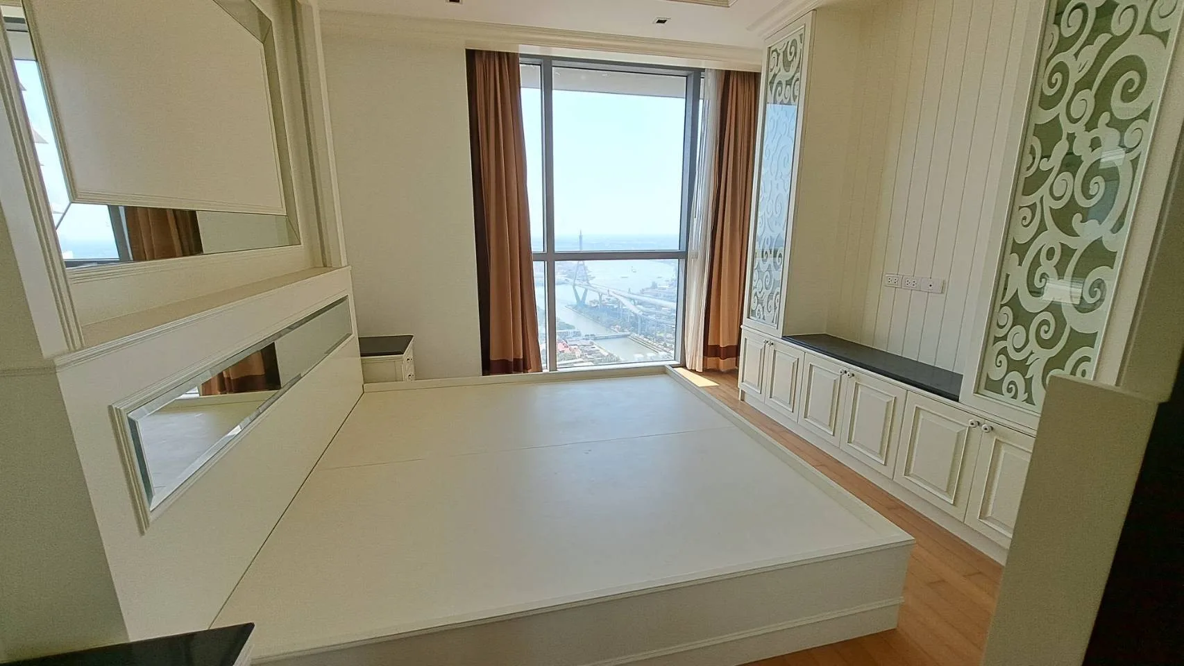 Property photos for The Pano