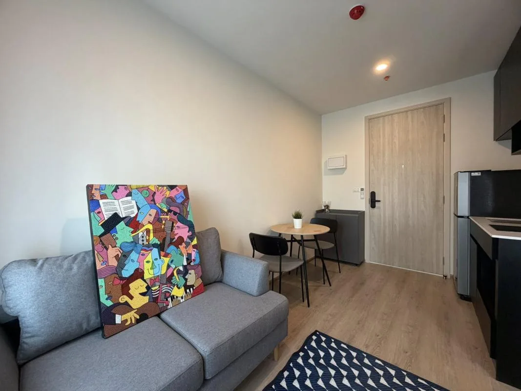 Property photos for Nue District R9