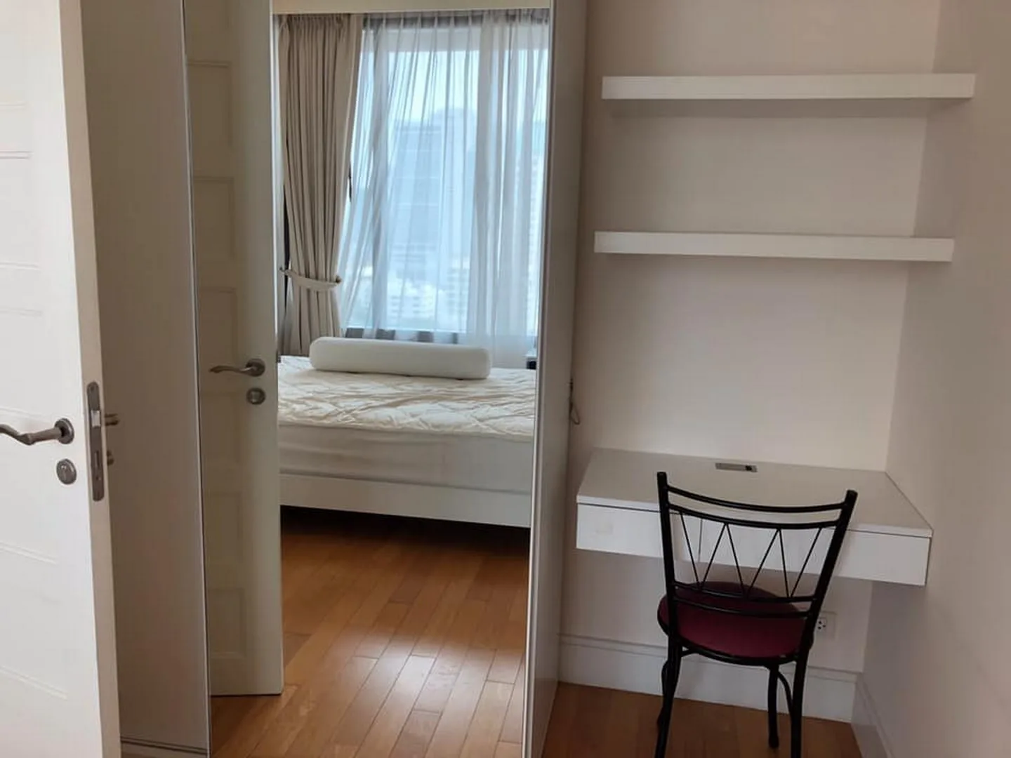 Property photos for Aguston Sukhumvit 22