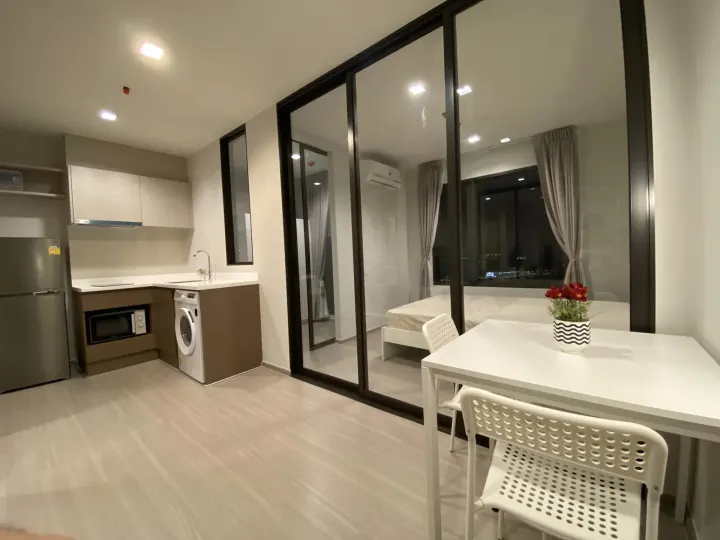Property photos for Life Sathorn Sierra