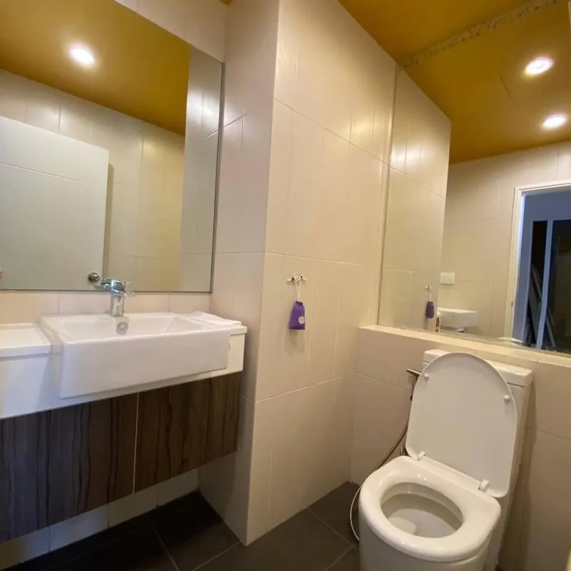 Property photos for Centric Huay Kwang Station