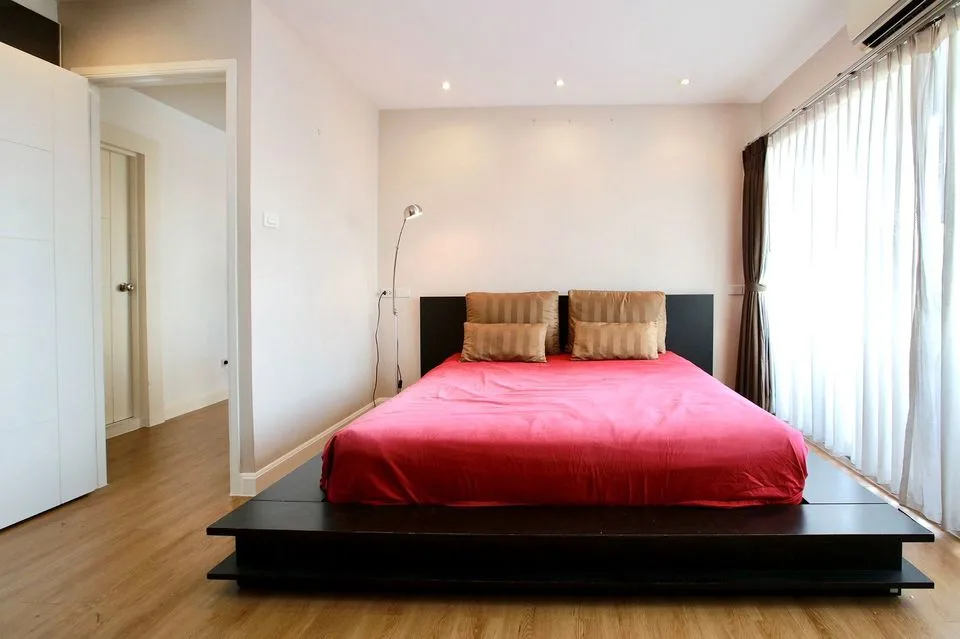 Property photos for Phasuk Place