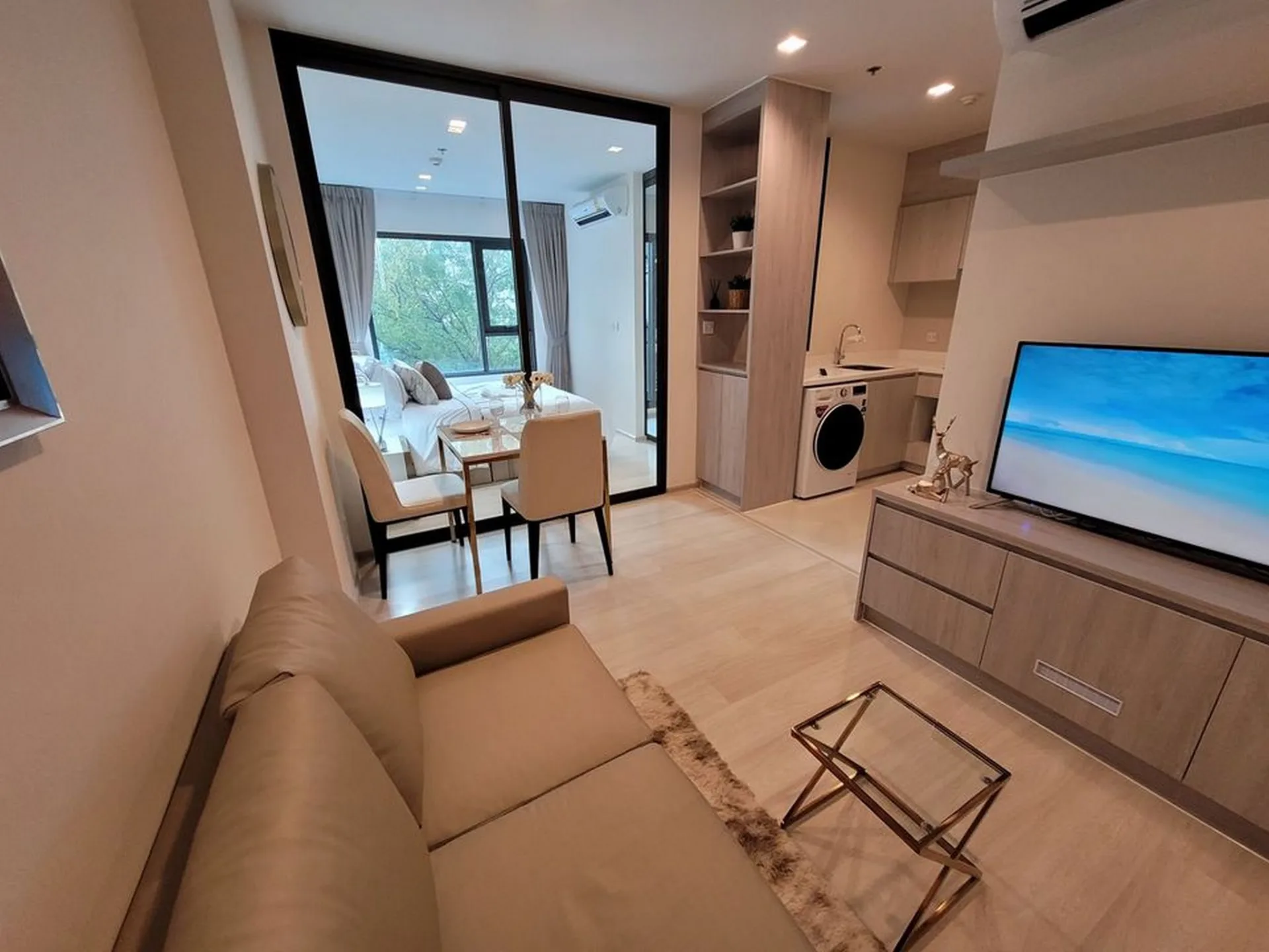 Property photos for Life One Wireless