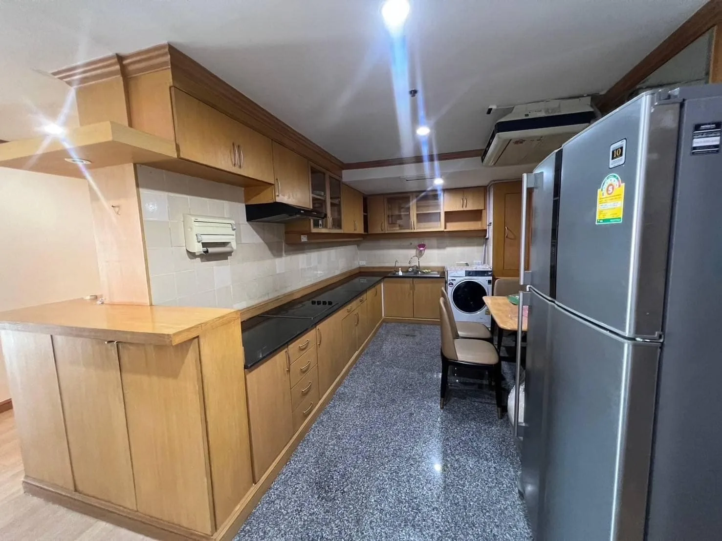 Property photos for Silom Suite
