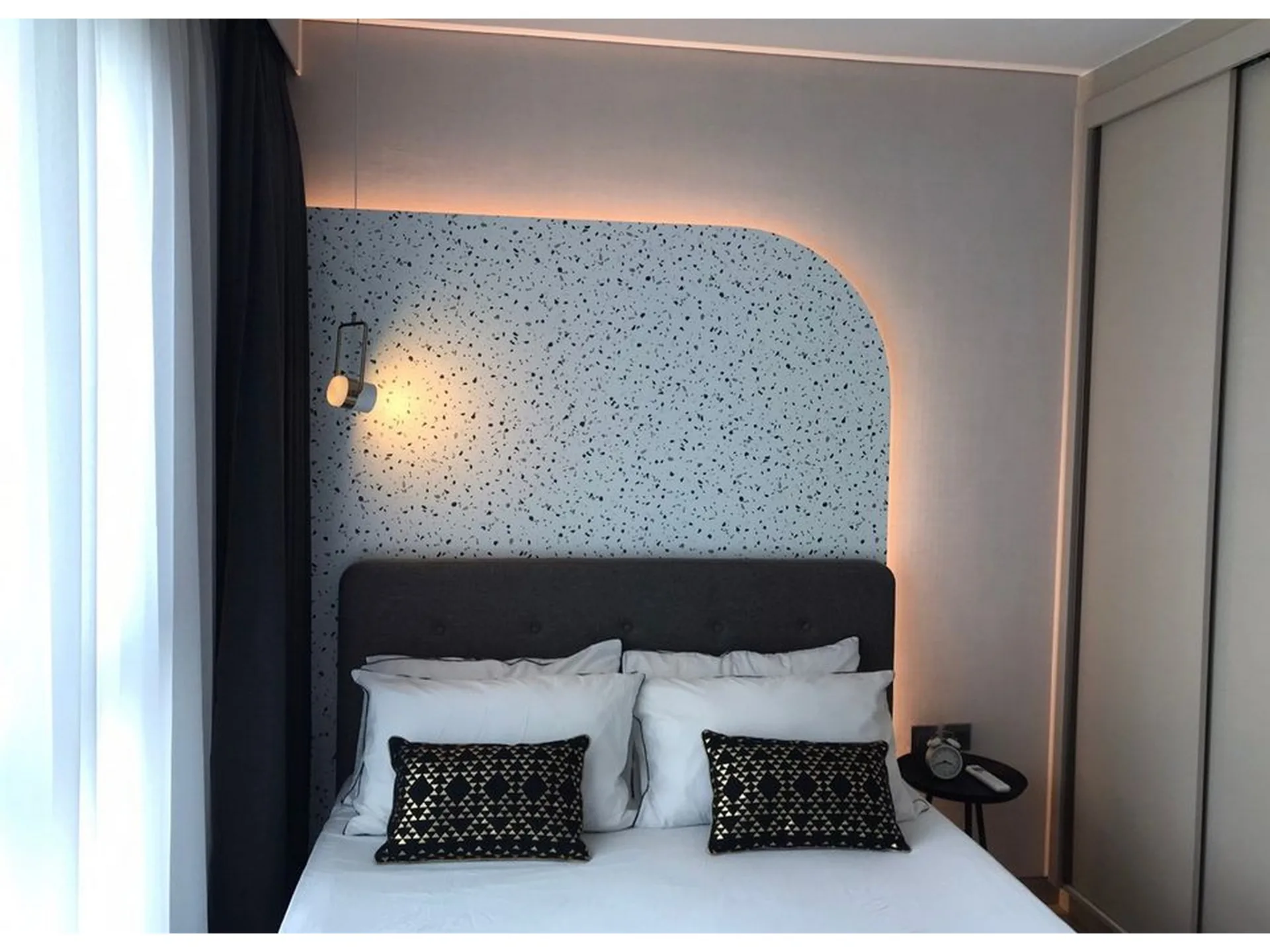 Property photos for Lumpini Suite Phetchaburi - Makkasan