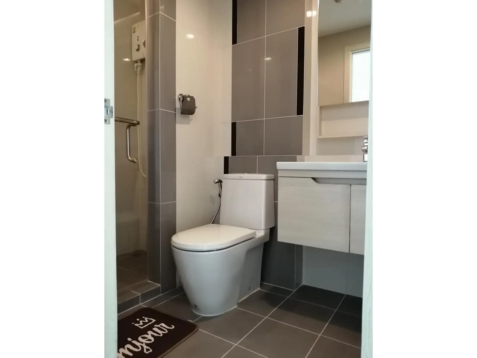 Property photos for Artemis Sukhumvit 77