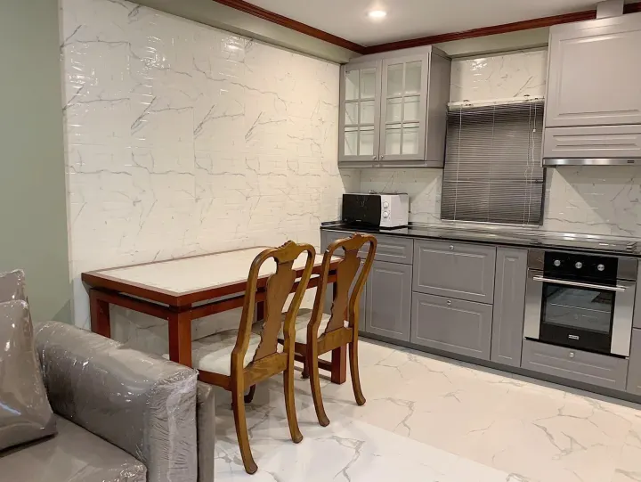 Property photos for Saranjai Mansion